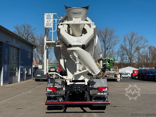 Камион за мешање бетон MAN 35.440 8x4 BB CH Betonmischer Euromix 10 m³