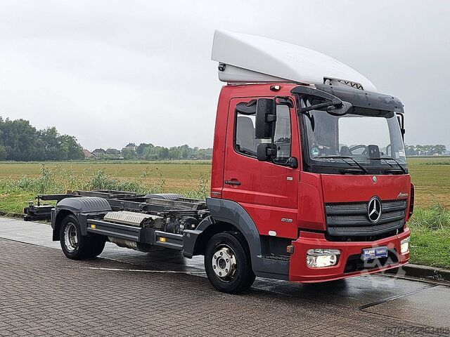 Transporte de contenedores MERCEDES-BENZ ATEGO 816 WB 362 AIRCO GERMAN