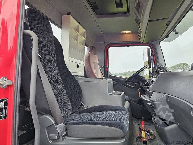 Transporte de contenedores MERCEDES-BENZ ATEGO 816 WB 362 AIRCO GERMAN