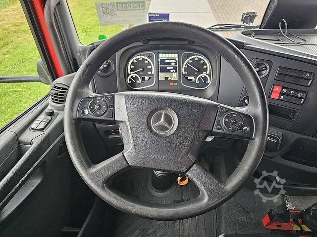 Transporte de contenedores MERCEDES-BENZ ATEGO 816 WB 362 AIRCO GERMAN