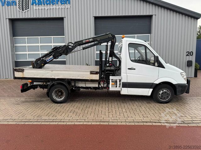 Kamion Mercedes-Benz 513 CDI, Crane Hiab 022-2 kipper