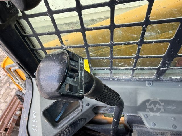 Челен товарач BOBCAT S450 / 2016 BJ / 1.315 H