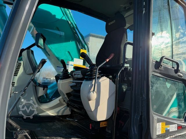 Chain excavator KOBELCO SK210 NLC-10 OQ70 Klimaautomatik 180 Grad