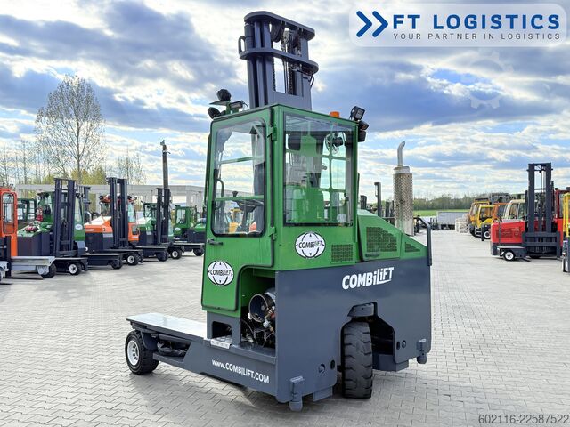 Xe nâng bốn hướng Combilift C4500 GAS DUPLEX 5500 FORK POSITIONER