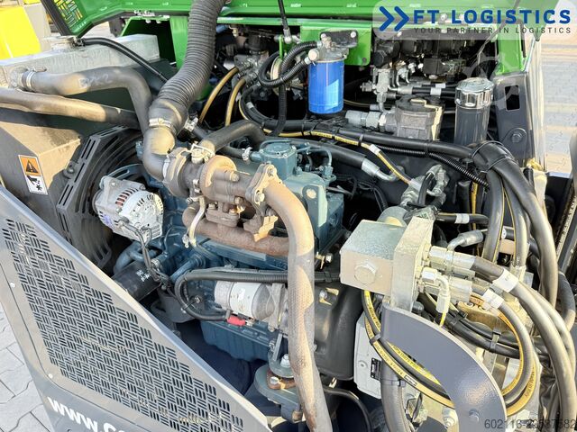  Combilift CB3000 DIESEL TRIPLEX 4900 POSITIONER