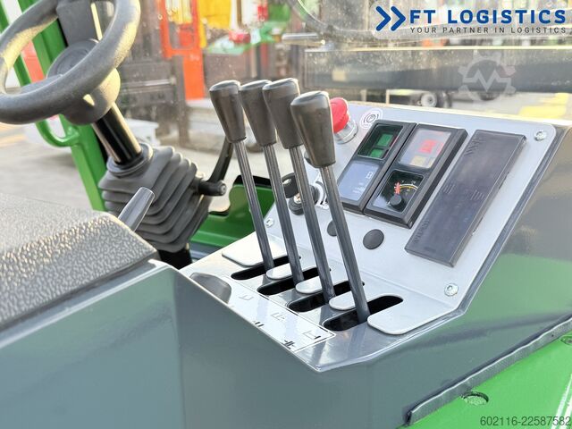  Combilift CB3000 DIESEL TRIPLEX 4900 POSITIONER