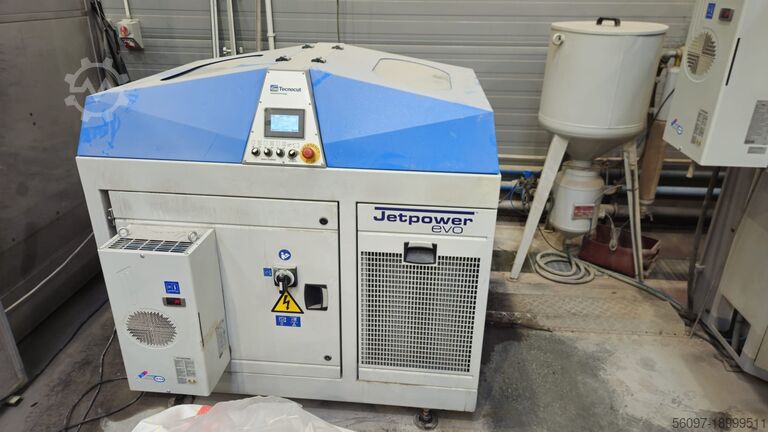 Makinë prerëse me avion uji CMS Tecnocut MILESTONE S 2040