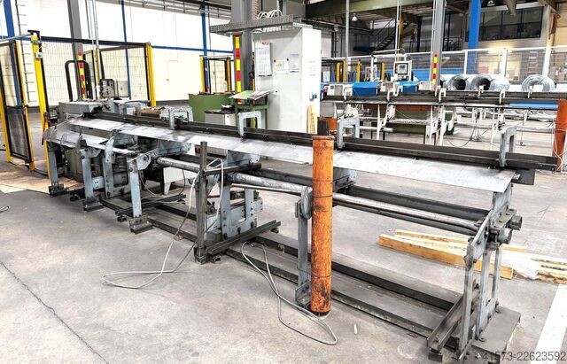 Máy làm thẳng và cắt dây WAFIOS R21