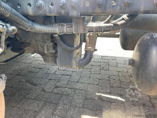 Standardni SZM Iveco S-WAY 510 RETARDER, FRIGO