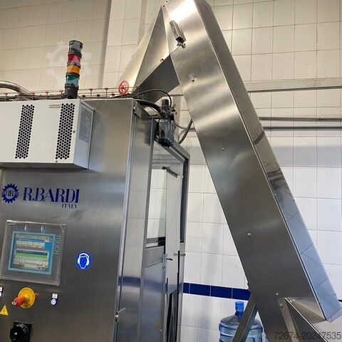 Maskin for produksjon av drikkevarer Bottling R.BARDI BOTTLING GALLONS BOTTLING LINE COMPLETE PET
