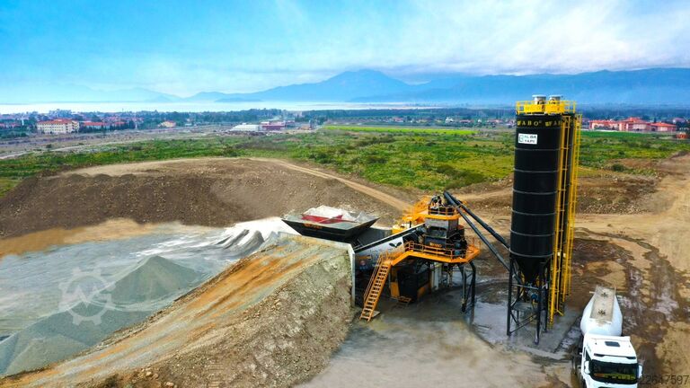 Mobilt betongblandeanlegg FABO Mobile Concrete Batching Plant 100 m3/h Mobile Concrete Batching Plant