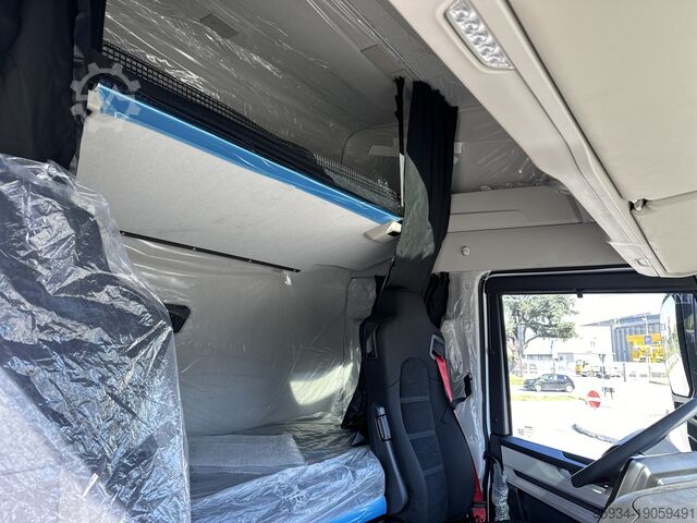 LKW-Fahrgestelle Iveco S-Way 500 6x2 ADR Full-Pneumatic