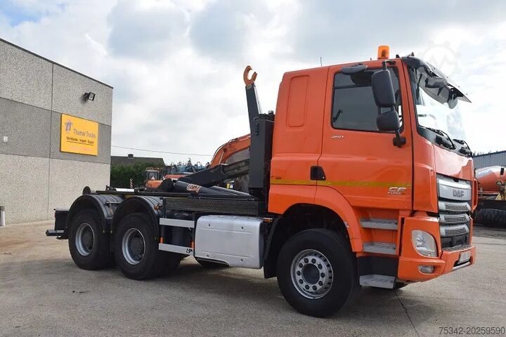 ระบบแขนตะขอ DAF CF 460