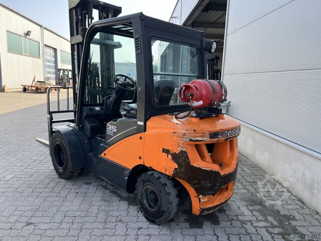 رافعات شوكية غاز البترول المسال Doosan G 35 C-7