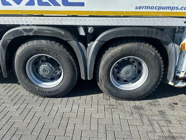 Beton pompası Mercedes-Benz Arocs 4451 8X4 + SERMAC 5Z42 BETONPOMP/BETONPUM...