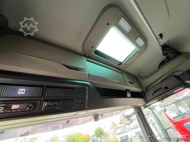 Xe tải chở gỗ MAN TGX 26.580 6x4 BL Kurzholz Kran nach Wahl