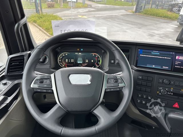 Faházszállító teherautó MAN TGX 33.520 6x4 BL Kurzholz Kran EPSILON / TAJFUN