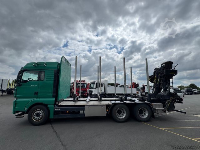 Logging truck MAN TGX 33.580 6x4 BL Kurzholz mit TajfunLIV 120Z 96