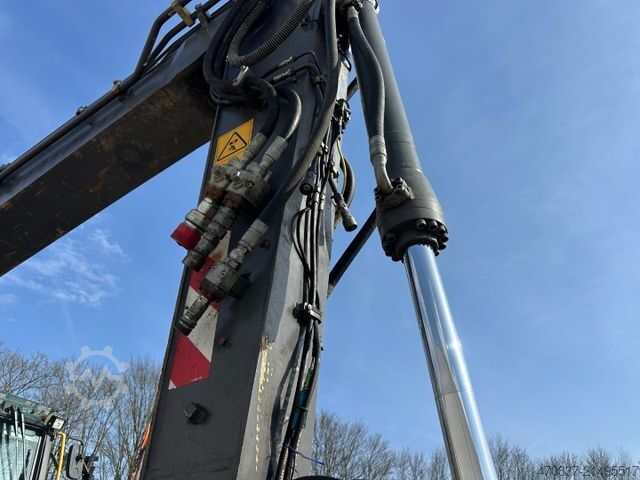 Mobilbagger VOLVO EW 180 E