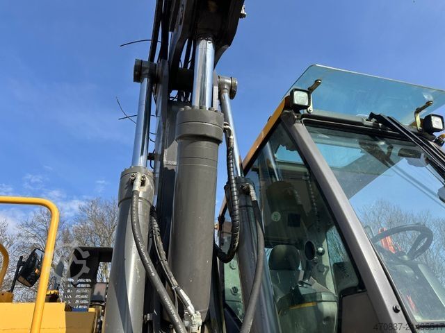 Mobilbagger VOLVO EW 180 E