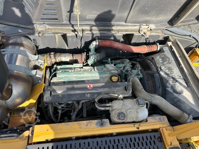 Mobilbagger VOLVO EW 180 E