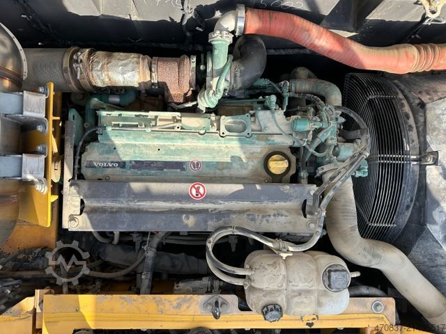 Mobilbagger VOLVO EW 180 E