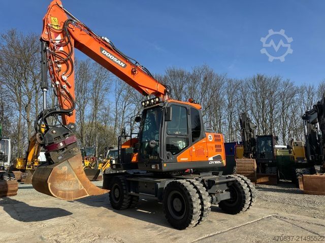Mobilbagger DOOSAN DX 165W-5 / Rototilt **Löffelpaket**