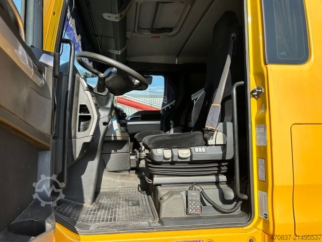 Camião porta-carros MAN TGX 26.360 / BaumaschinenTransport / 9 to Rampen