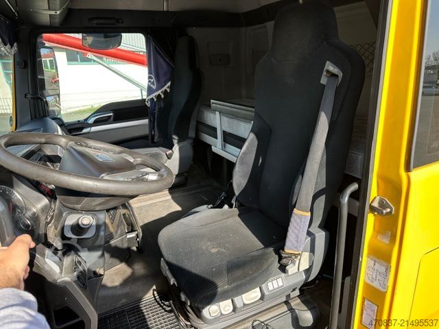 Camião porta-carros MAN TGX 26.360 / BaumaschinenTransport / 9 to Rampen