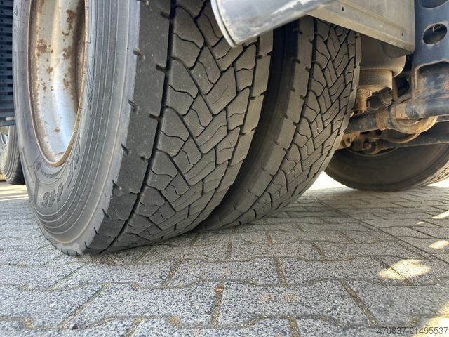 Camião porta-carros MAN TGX 26.360 / BaumaschinenTransport / 9 to Rampen