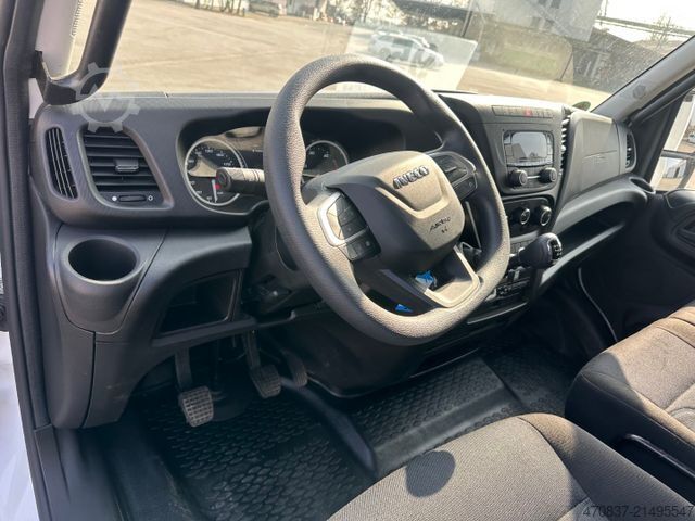 Trojstranný sklápač dodávka IVECO Daily 65C18 / 3 Seitenkipper