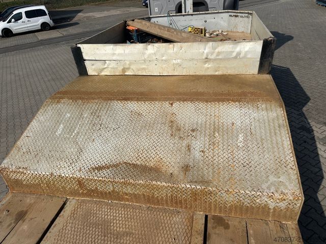 Polpriklopnik z nizko nakladalno ploščadjo  Ceylan Treyler / hydr. Rampen / GG 48.000 kg