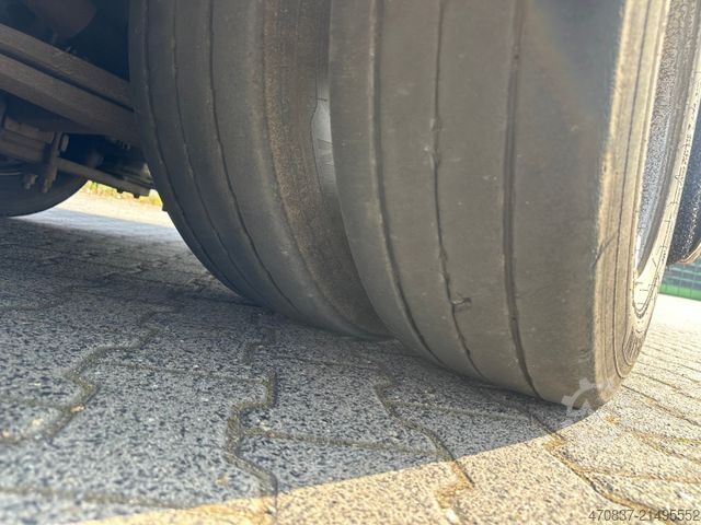 Polpriklopnik z nizko nakladalno ploščadjo  Ceylan Treyler / hydr. Rampen / GG 48.000 kg