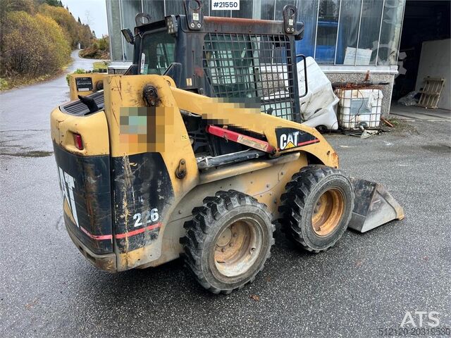 Loader CAT 226