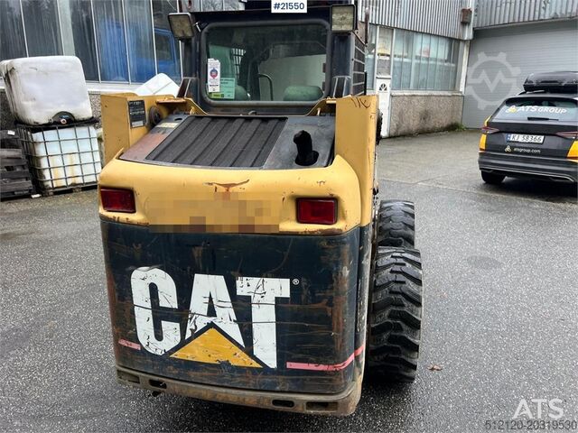 Loader CAT 226
