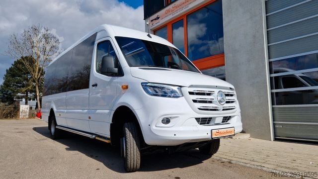 Kleinbus MERCEDES-BENZ 519  Allrad 4 x 4 Vorlauffahrzeug  neue ADA