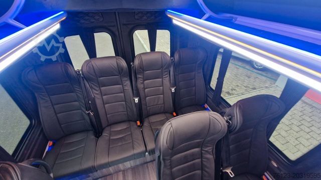 小型客车 MERCEDES-BENZ 519  Allrad 4 x 4 Vorlauffahrzeug  neue ADA