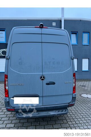 Visok zabojnik za dostavna vozila Mercedes-Benz Sprinter 319 CDI Hochdach Automatik
