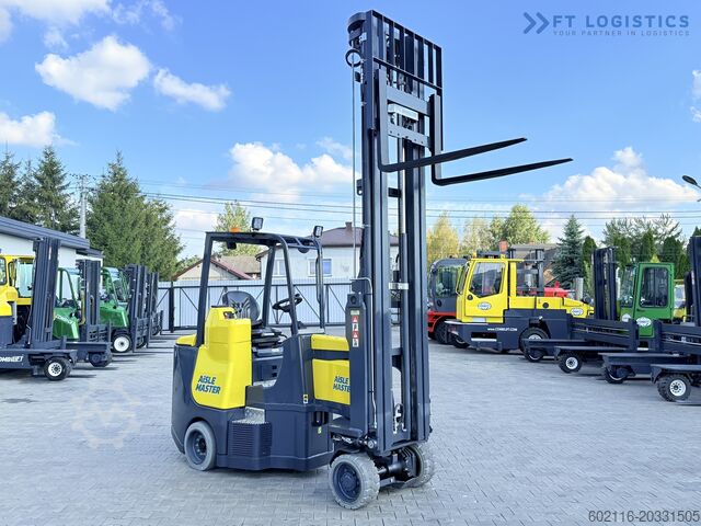 Чотириколісний навантажувач Combilift AISLE MASTER TRIPLEX 8500 FREE LIFT TOP1