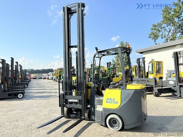 Чотириколісний навантажувач Combilift AISLE MASTER TRIPLEX 8500 FREE LIFT TOP1