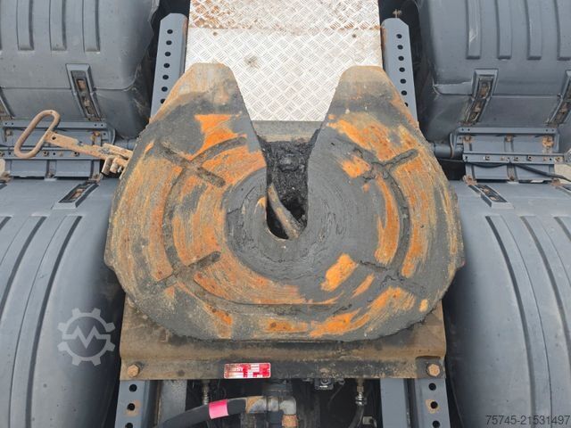 Standarta vilcējs SCANIA R 580 * V8 * KIPP * STANDKLIMA *  90T ZUGLAST *