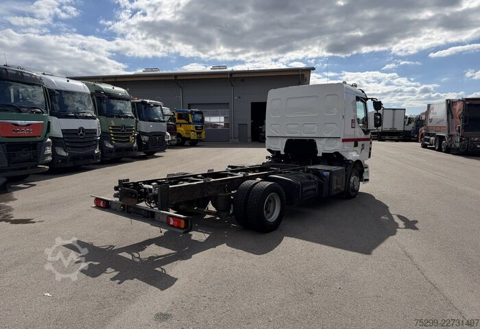 ট্রাক চ্যাসিস Renault D12.240 4x2 Chassis / Swiss-Vehicle