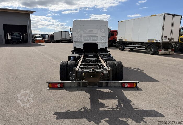 ট্রাক চ্যাসিস Renault D12.240 4x2 Chassis / Swiss-Vehicle