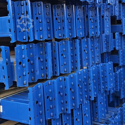 Pallställ 3,6 m grundsektion, höjd 10,3 m Nagy PB-80