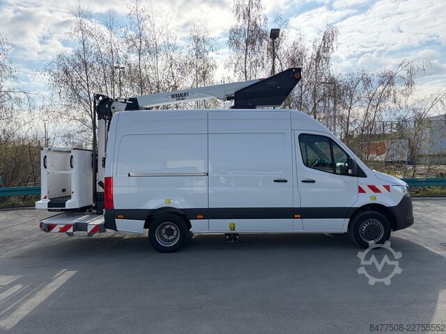 Teleskopisk arbetsplattform Versalift VTM-41-150-F