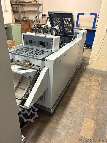 Système de finition de documents Horizon VAC-100 + SPF200 + FCA200a