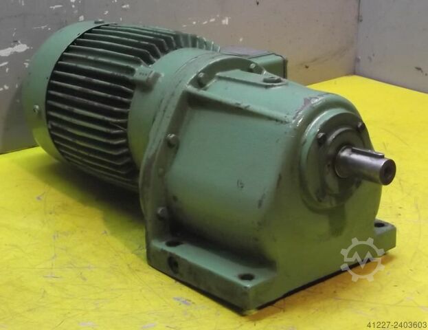 Getriebemotor 0,55 kW 142 U/min Bauer G02-10/DK84-200