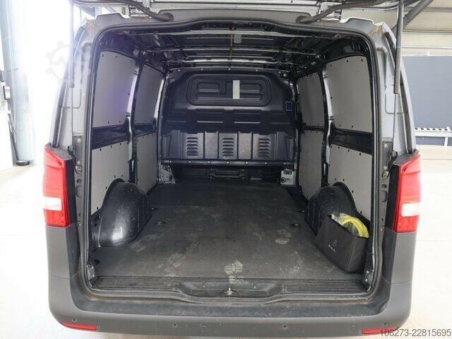 Furgone Mercedes-Benz eVito 111 KA,lang,Rückfahrkamera,Klima