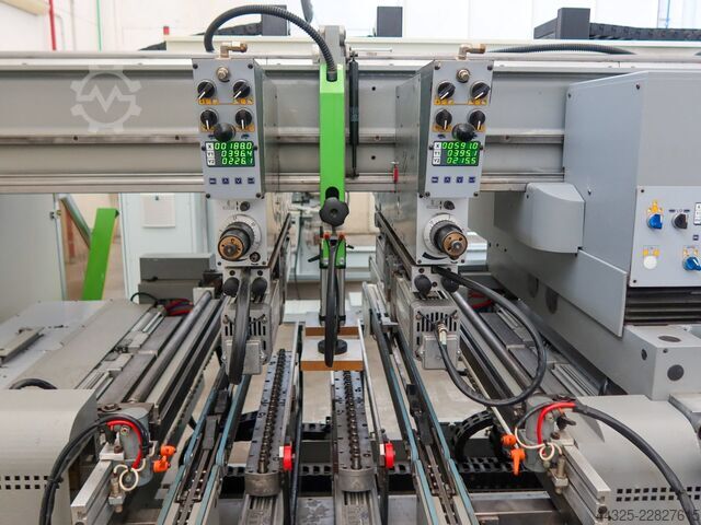 Mašina za bušenje sa neprekidnim prolazom BIESSE TECHNO FDT