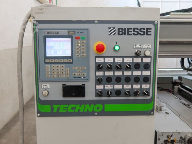 Mašina za bušenje sa neprekidnim prolazom BIESSE TECHNO FDT